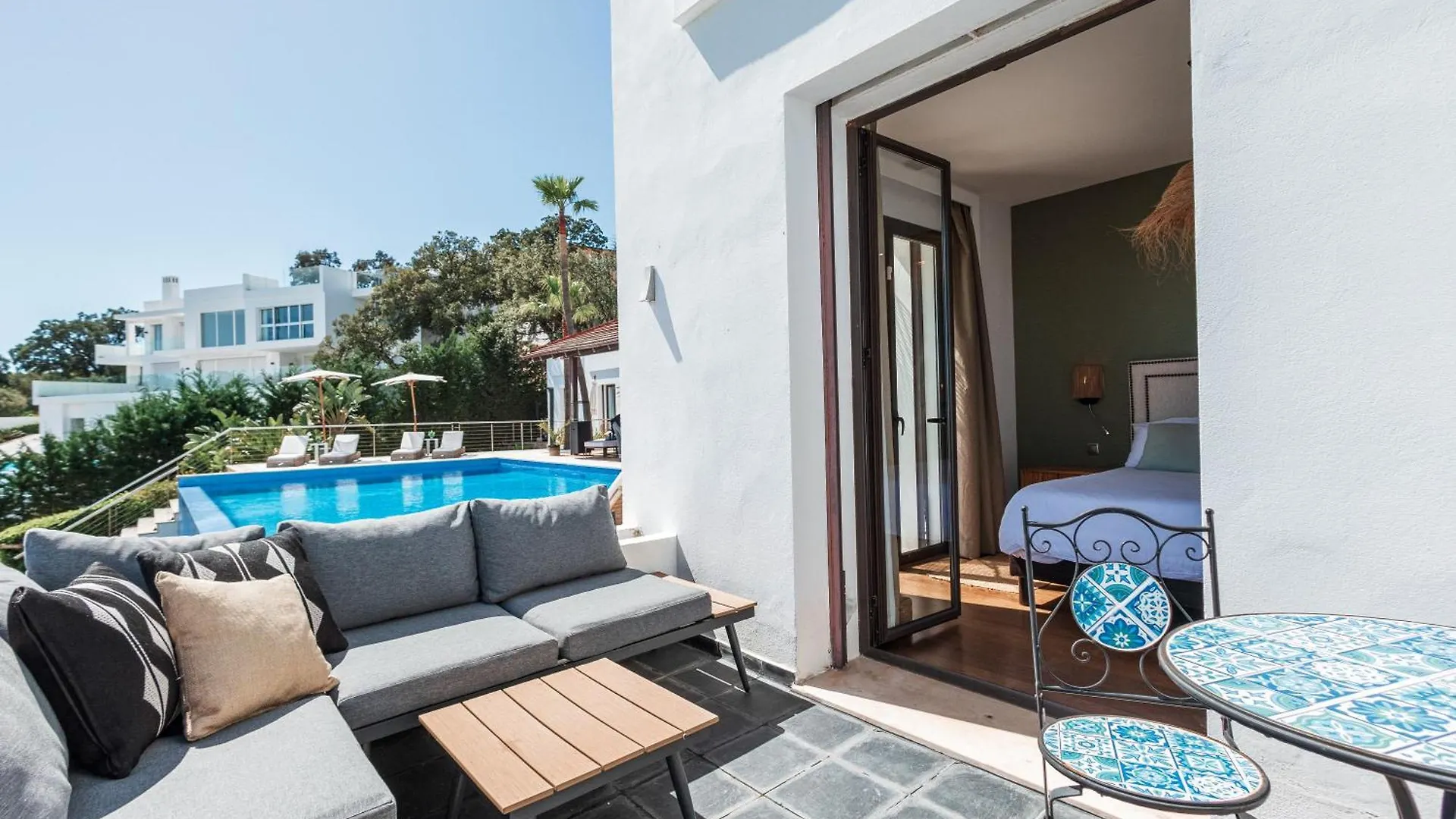 Luxury Boutique B&B - Villa Prana Marbella Ojén Alloggio in famiglia