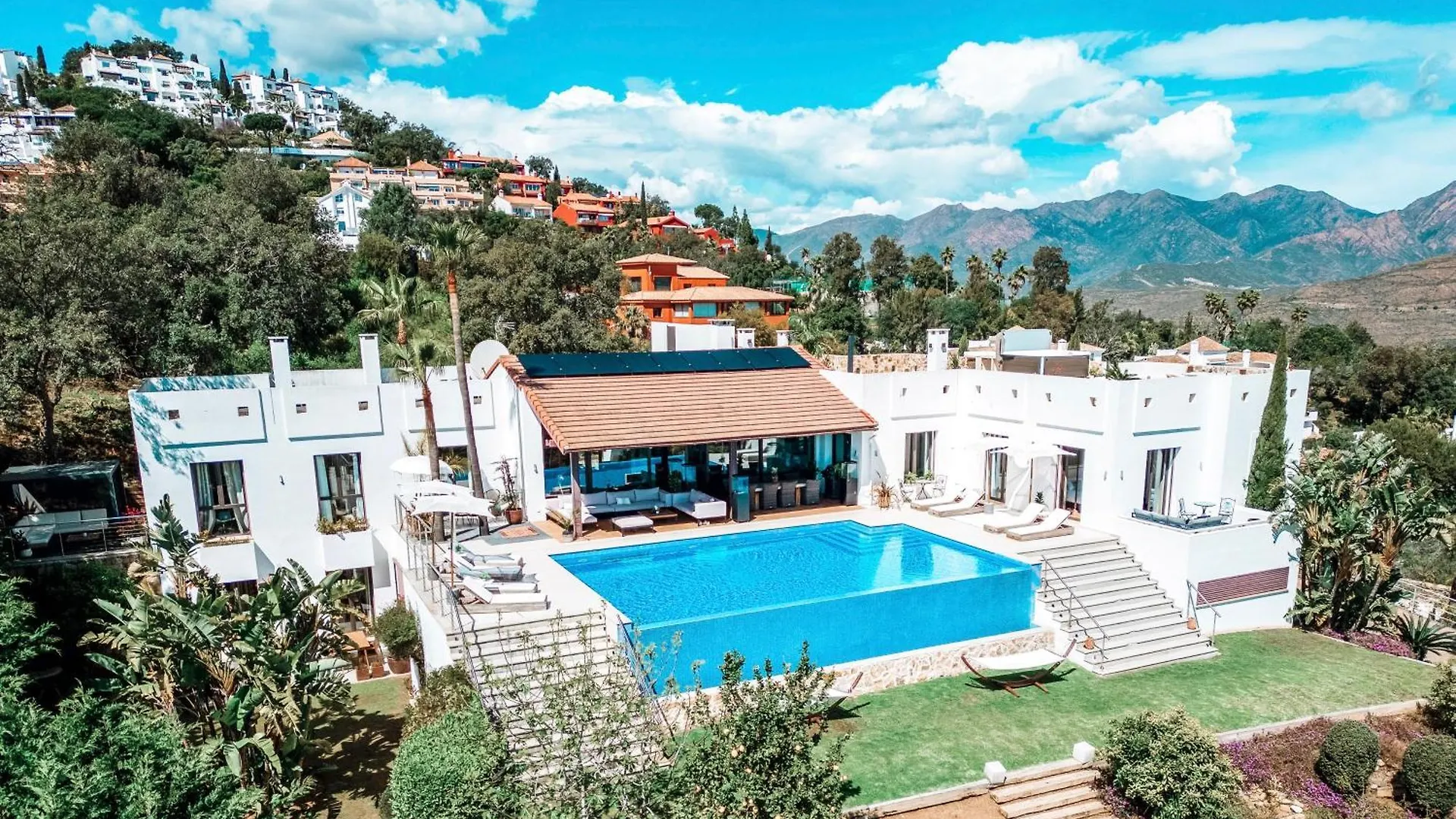 Luxury Boutique B&B - Villa Prana Marbella Ojén 0*,  Spagna